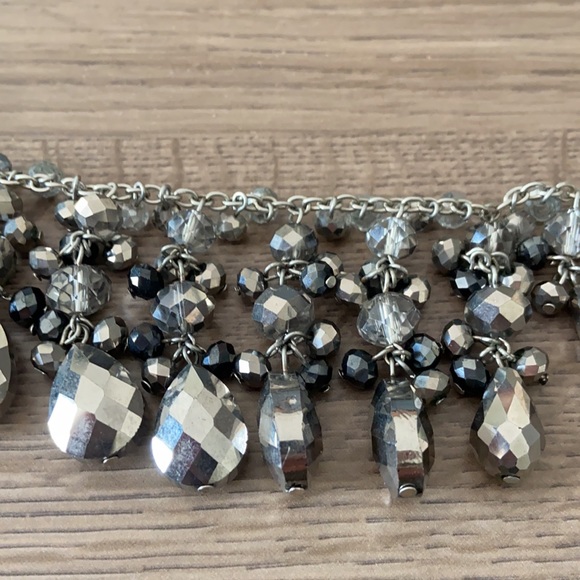 WHBM statement necklace - Picture 2 of 2